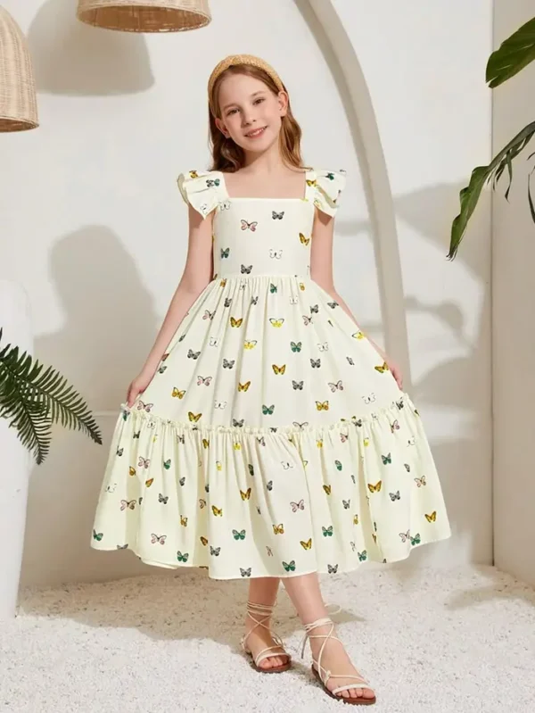 girl in cotton frock