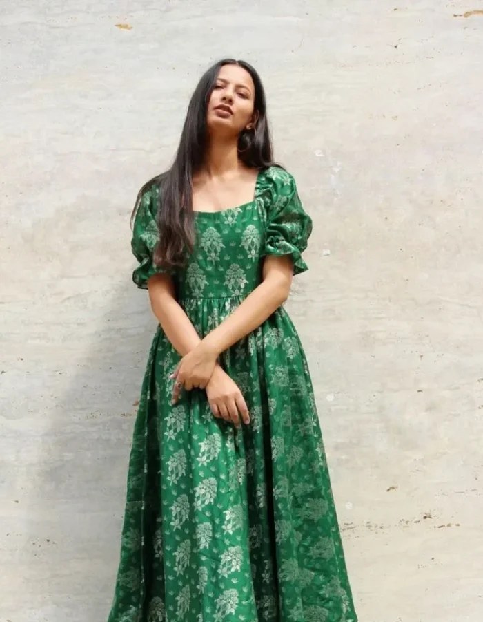 Dark green cotton midi dress